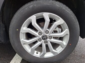 Toyota Corolla Cross, 2.0 Hybrid, Business - 19