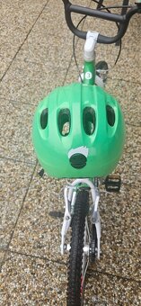 WOOM 3 (16") + stojánek + helma na kolo (zelená barva) - 19