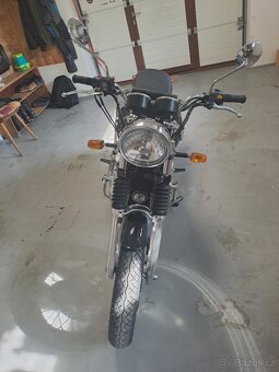 Royal enfield interceptor 650 - 19