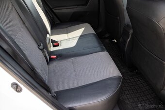 Toyota Auris 1.6 D-4D S&S Executive (2015). - 19