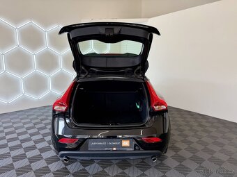 Volvo V40,  2.0 D2, 88kW, AUTOMAT - 19