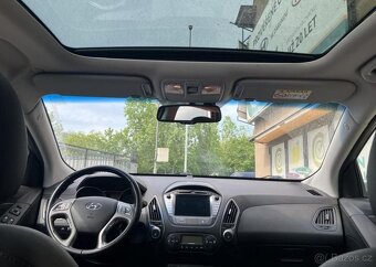 Hyundai ix35 1.6-PREMIUM-TOP STAV-PANORAMA - 19