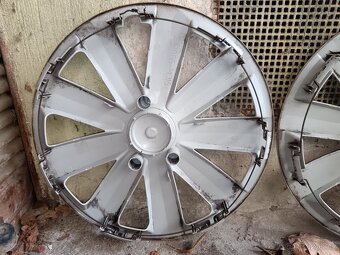 Poklice Volkswagen 16 - 19