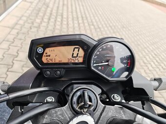 Yamaha XJ6 N - 19