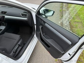 Škoda Superb 3 kombi r.v. 2022 dsg 2.0TDi 110kw panorama - 19