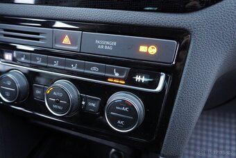 Volkswagen Golf Sportsvan 1.2TSI 81kW edice SOUND - 19