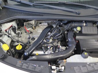 Renault Clio 1.2TCe,klima,2x kola,STK,servis - 19