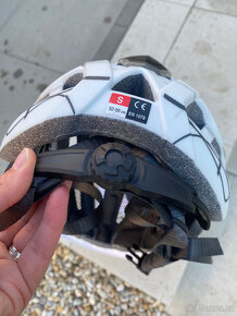 Cyklistická helma R2, vel. S - 19