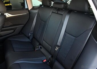 BMW i4 eDrive40 HUD 1M SoH 99% - 19