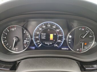 Opel Astra 1.2i 107 kW, nájezd pouze 44.000 km  - 19