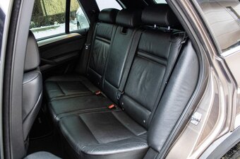 BMW X5 xDrive40d PO ROZVODOCH - 19