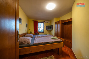 Prodej hotelu, penzionu, 380 m², Rohatec, ul. Hodonínská - 19
