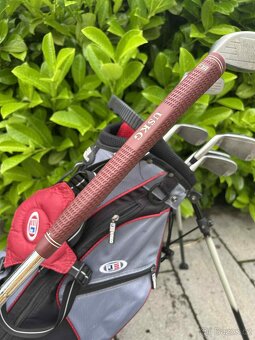 Prodám Top juniorský golfový set US Kids Golf, 60" - 19