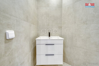 Prodej rodinného domu, 340 m², Popovičky, ul. Na Skalce - 19