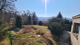 Prodej domu se zahradou a garáží, Černošice - 19