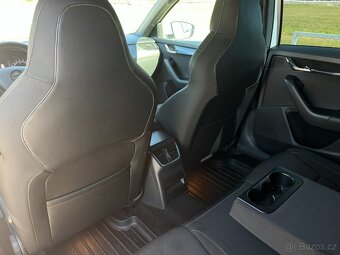 Škoda Octavia Combi 2.0 TDI RS DSG - 19