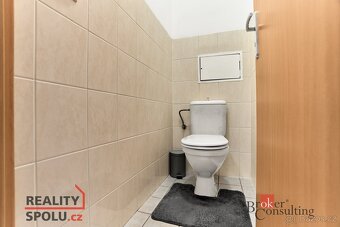 Převod dr. podílu, byty/3+kk, 73 m2, Nejdlova 924/3, 36017 K - 19