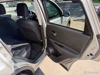 Nissan Qashqai 2,0i Tekna benzín 104kw - 19