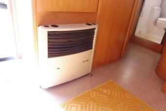 Knaus Sudwind 500 R.v. 2000 Odpočet 21% Dph - 19