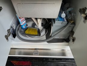 Minikaravan pro 2 osoby - přívěs do 750 kg, nebrzděný - 19