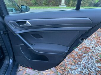 Volkswagen Golf 1.6TDi 1.MAJITEL ČR DPH - 19