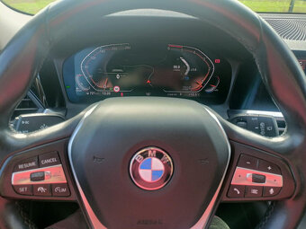 BMW 320D Touring/140Kw/Sportline/Virtual/Tažný/2020/Fulled.. - 19