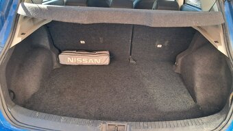 Nissan Qashqai, 2.0i / 4x4 ČR - 19