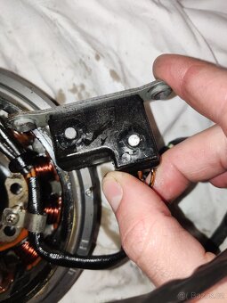 Dily motoru xt600 - 19
