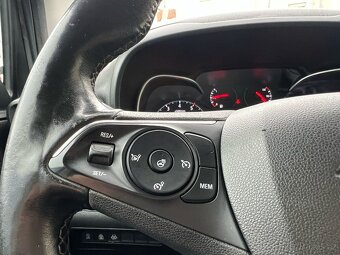 Opel Combo Life 1,5DCi 96kW 7 místný - 19