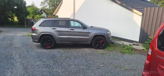 JEEP GRAND CHEROKEE OVERLAND 3.0CRD,184KW, 2015 ODPOČET DPH - 19