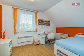 Prodej rodinného domu, 214 m², Chýně, ul. Hlavní - 19