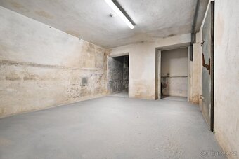 Pronájem reprezentativních prostor - výroba, sklad 1010 m2 - 19