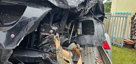 BMW 320i E90 - 110kW - díly z komplet vozidla - 19