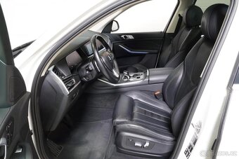 BMW X7, Xdrive40d,ČR,DPH,1.maj,6 míst - 19