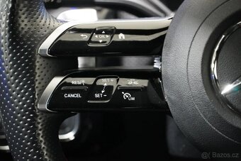 Mercedes-Benz Třídy A, A200D,NIGHT,AMG,ČR,DPH,ZÁRUKA - 19