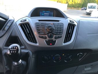 Ford tranzit custom 2.2TDCI 114Kw orig. 6míst r.v.2015 Klima - 19