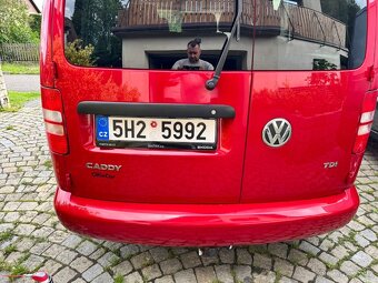 VW CADDY LIFE 1.6 TDI 1. MAJITEL  144 TIS. KM CZ PŮVOD - 19
