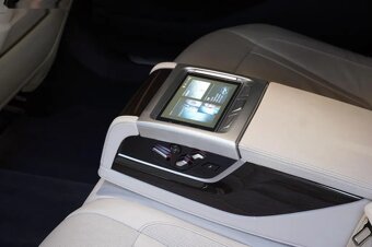 BMW Řada 7, 750Li, Xdrive,ČR,DPH,MASÁŽ, - 19