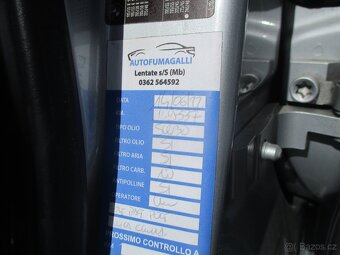 BMW 116d JOY 85kw Automat GPS 04/2014 - 19