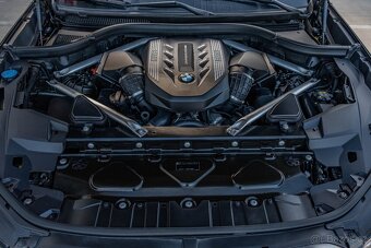 BMW X6 M50i xDrive, Laser, HK, SKY, DPH - 19