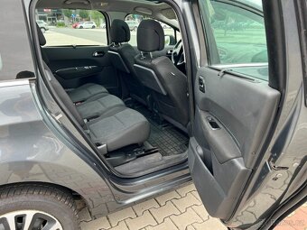 Peugeot 5008 1.6 HDi 80kw automat 7 míst panorama - 19