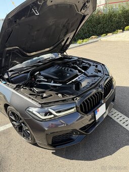 BMW rad 5 Touring 530d xDrive Mpaket LED+ 360 cam Webasto - 19