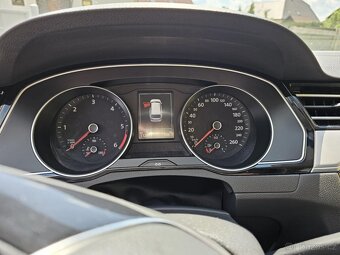 Prodám VW Passat 2.0 TDI, najeto jen 112.000 km - 19
