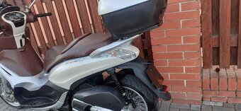 Piaggio beverly 300 (2013) - 19