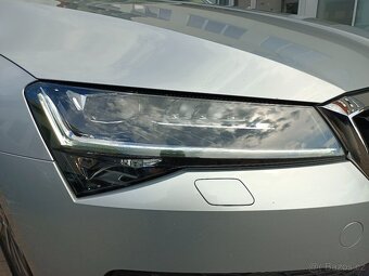 Škoda Superb 3 Combi Style 2.0TDI 110kW DSG 61tkm Matrix Qi - 19