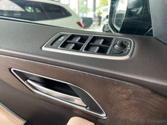 Jaguar F-Pace 35t AWD250kW,360°Kamery,Tažné - 19