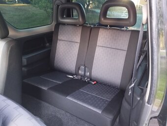 Suzuki Jimny 1.3 62kw, 4X4, 2010, 161 000km.Celek nebo na ND - 19