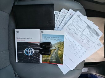 TOYOTA HIGHLANDER 4x4 2.5 182kW COMFORT 2021 / 7-míst / -DPH - 19