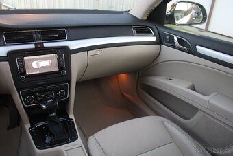 Škoda Superb L&K 1.8TSi DSG Kombi - 19