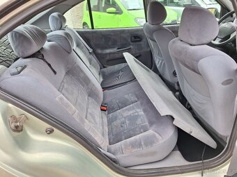 Renault Megane 1.6i 16V 79KW Klimatizace + Zimní kola - 19